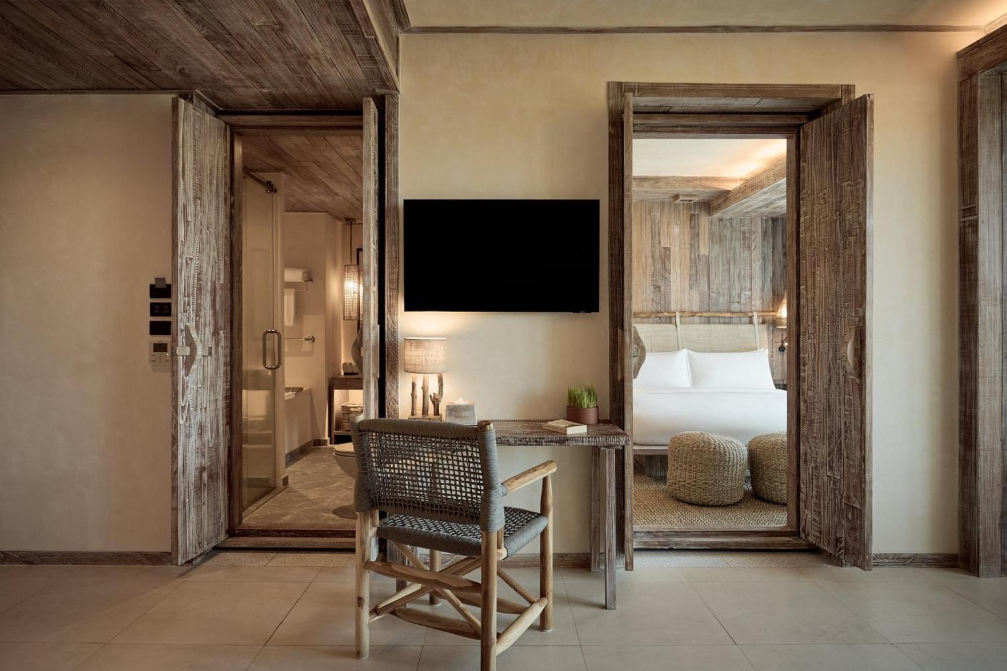 Dinso Resort & Villas Phuket, Vignette Collection By Ihg Patong Luaran gambar Deluxe Room