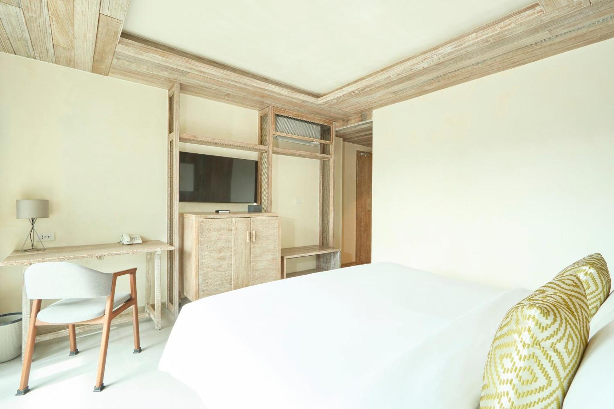 Dinso Resort & Villas Phuket, Vignette Collection By Ihg Patong Luaran gambar